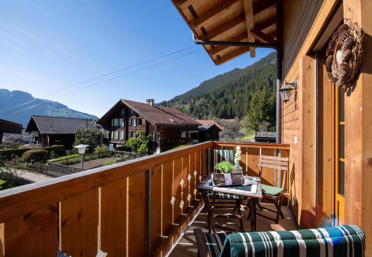 Les Residences Waldbort Wengen Esterno foto